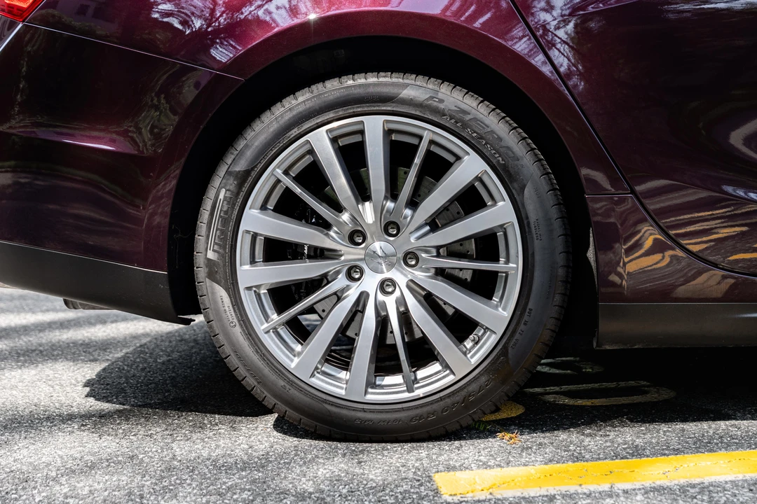 2014 Maserati Ghibli 3rd Gen - Image 24 of 31
