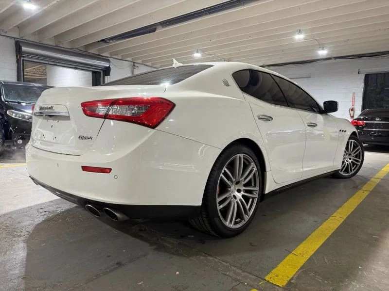 2014 Maserati Ghibli 3rd Gen - Image 4 of 12