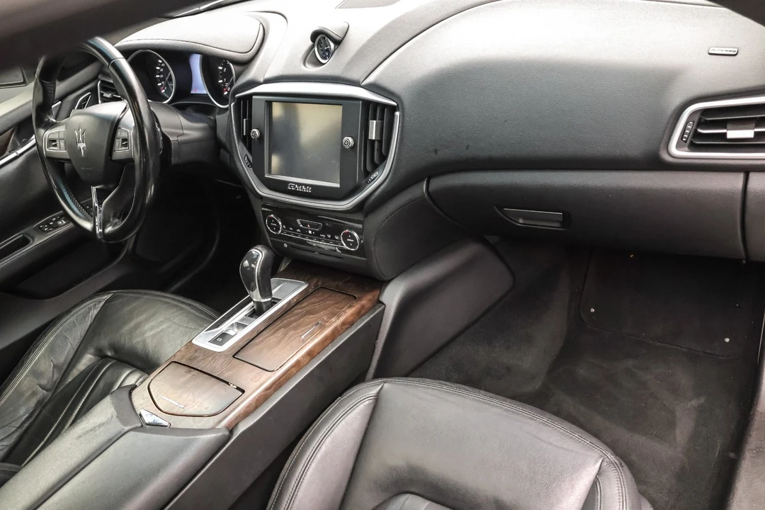 2014 Maserati Ghibli 3rd Gen - Image 22 of 30