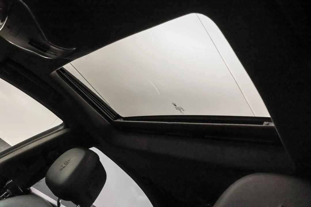 2014 Maserati Ghibli 3rd Gen - Image 10 of 30