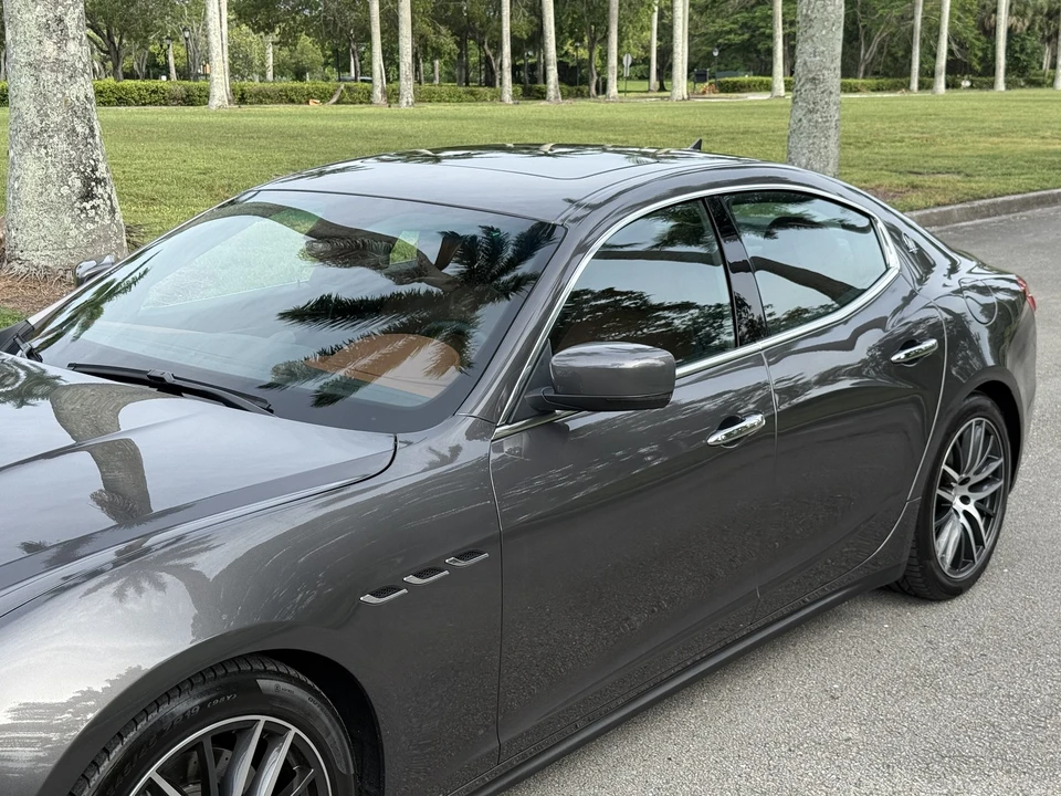 2014 Maserati Ghibli 3rd Gen - Image 30 of 31