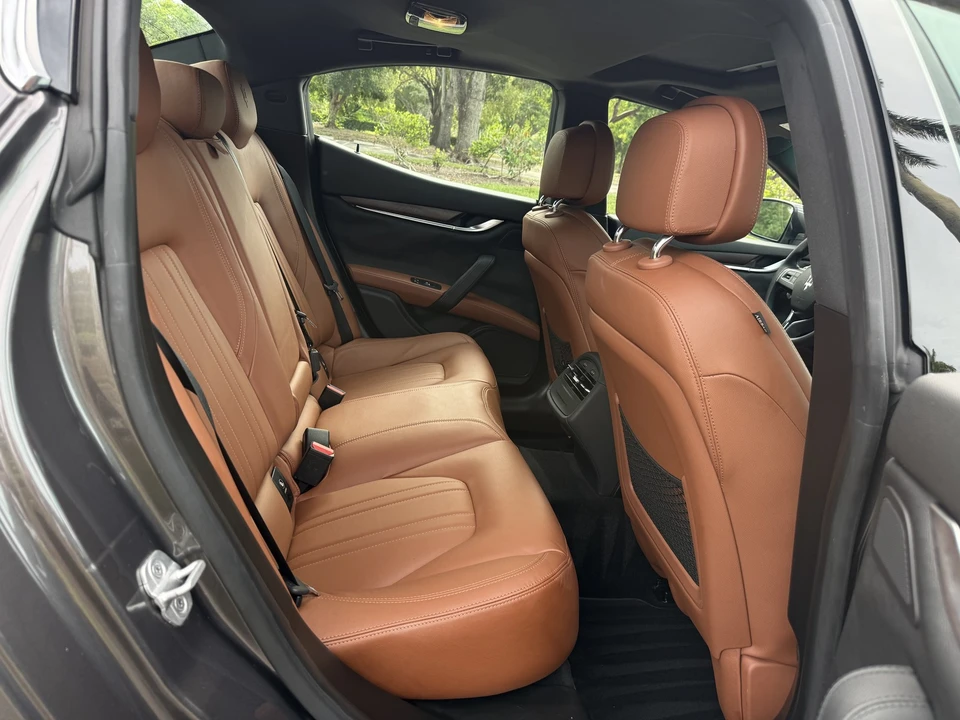 2014 Maserati Ghibli 3rd Gen - Image 20 of 31