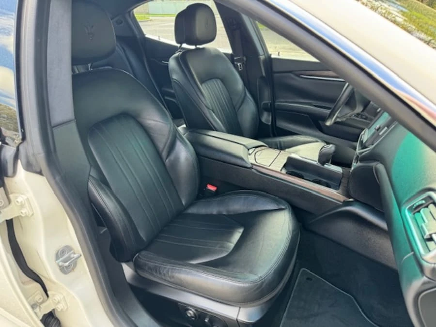 2014 Maserati Ghibli 3rd Gen - Image 25 of 26