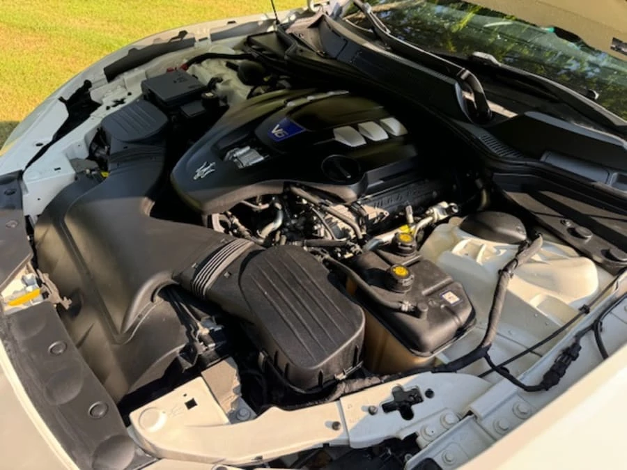 2014 Maserati Ghibli 3rd Gen - Image 25 of 27