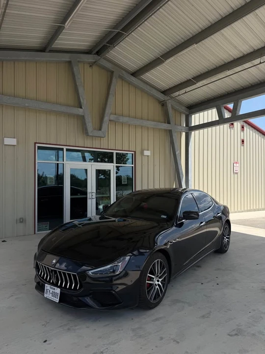 2014 Maserati Ghibli 3rd Gen - Image 2 of 11