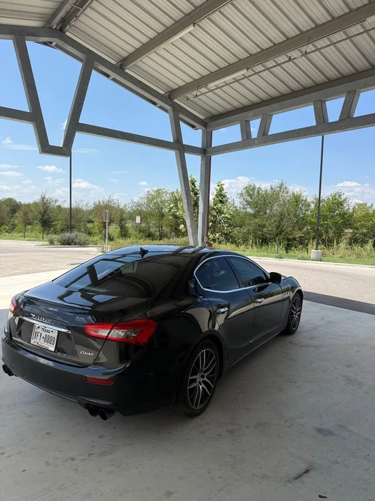 2014 Maserati Ghibli 3rd Gen - Image 5 of 11