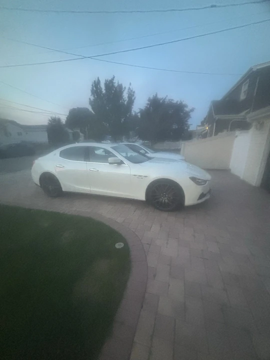 2014 Maserati Ghibli 3rd Gen - Image 4 of 16