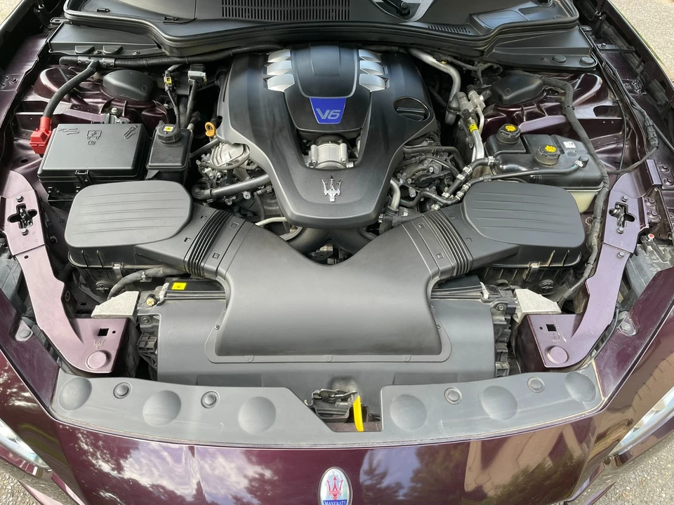2014 Maserati Ghibli 3rd Gen - Image 18 of 20