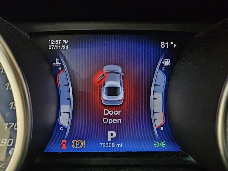 2014 Maserati Ghibli 3rd Gen - Image 6 of 12