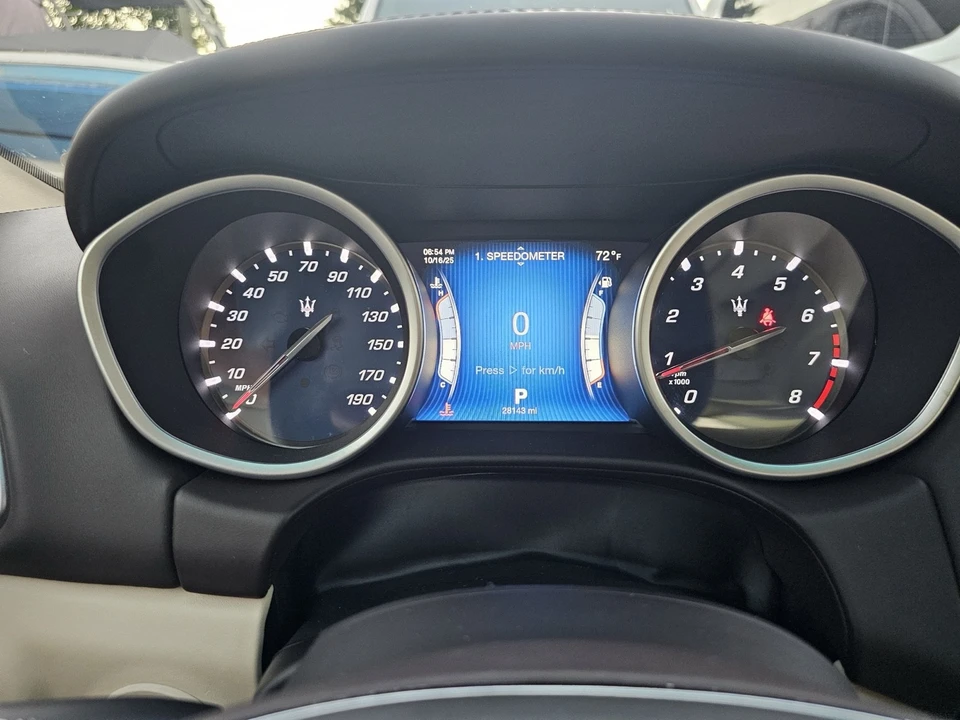 2014 Maserati Ghibli 3rd Gen - Image 27 of 31
