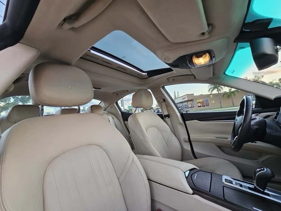 2014 Maserati Ghibli 3rd Gen - Image 18 of 21