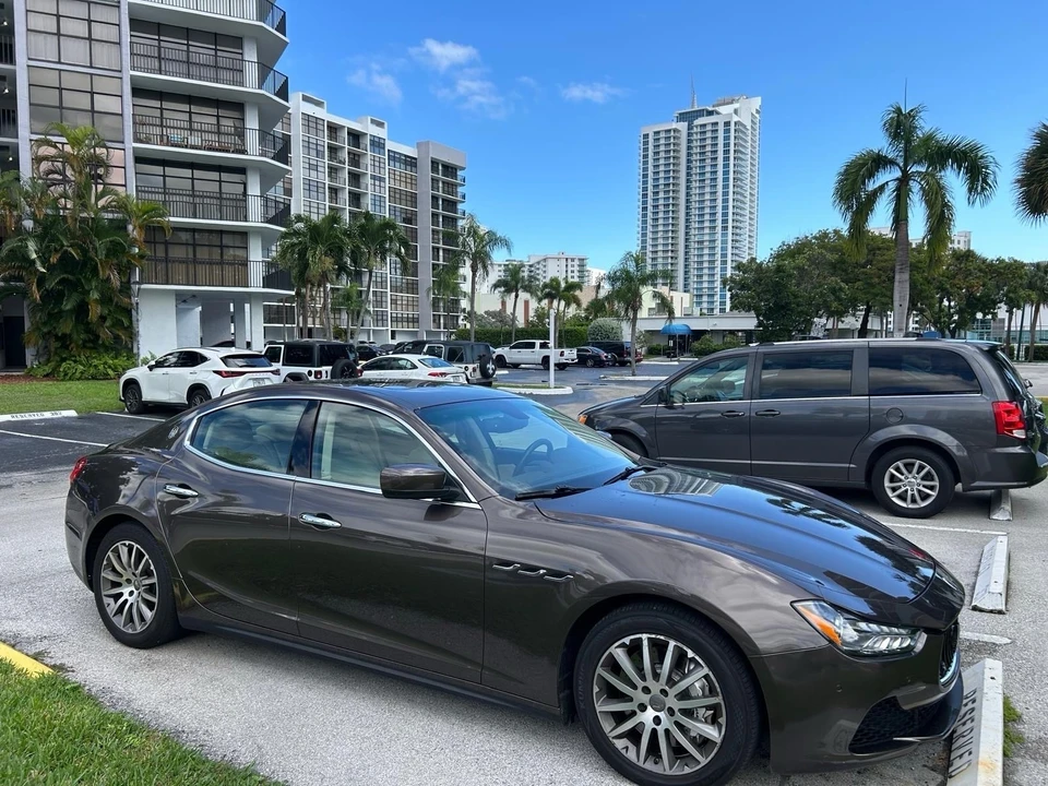 2014 Maserati Ghibli 3rd Gen - Image 4 of 31