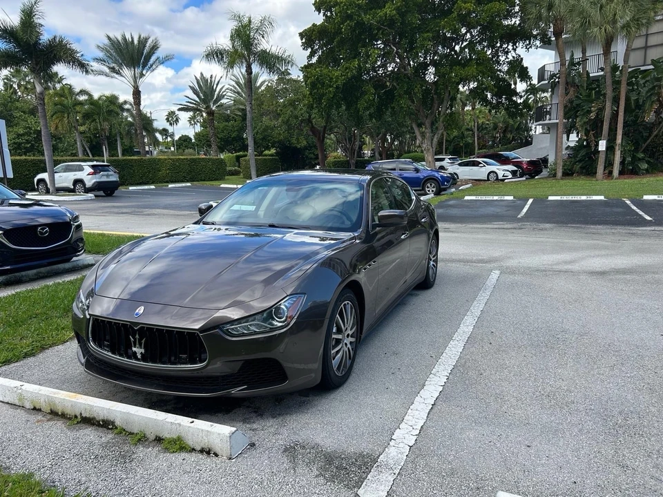 2014 Maserati Ghibli 3rd Gen - Image 2 of 31