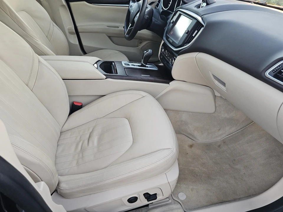 2014 Maserati Ghibli 3rd Gen - Image 26 of 31