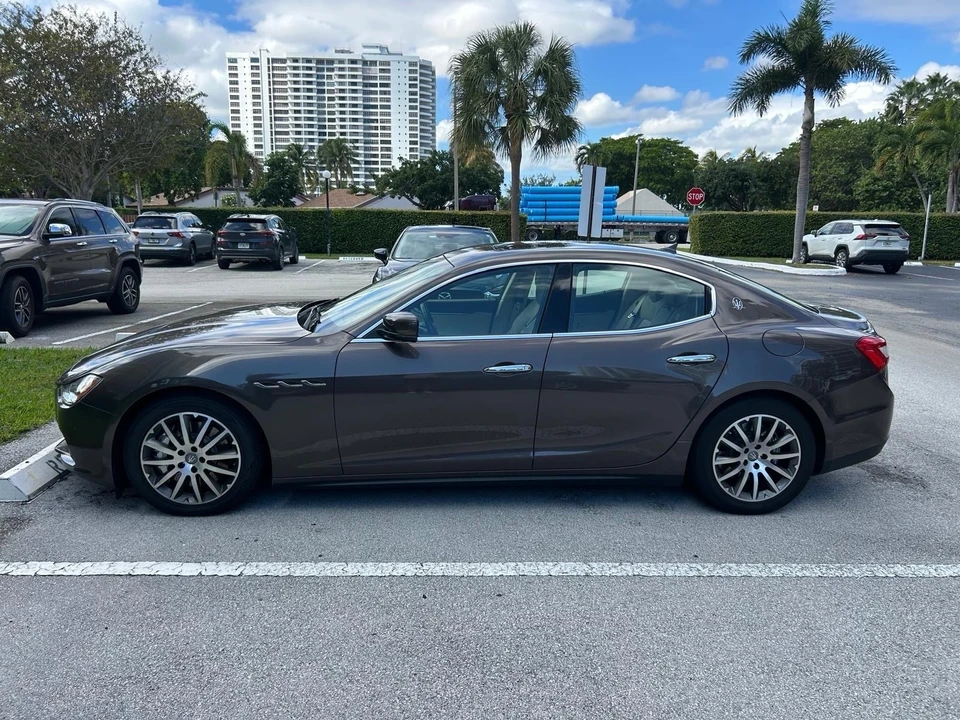 2014 Maserati Ghibli 3rd Gen - Image 9 of 31