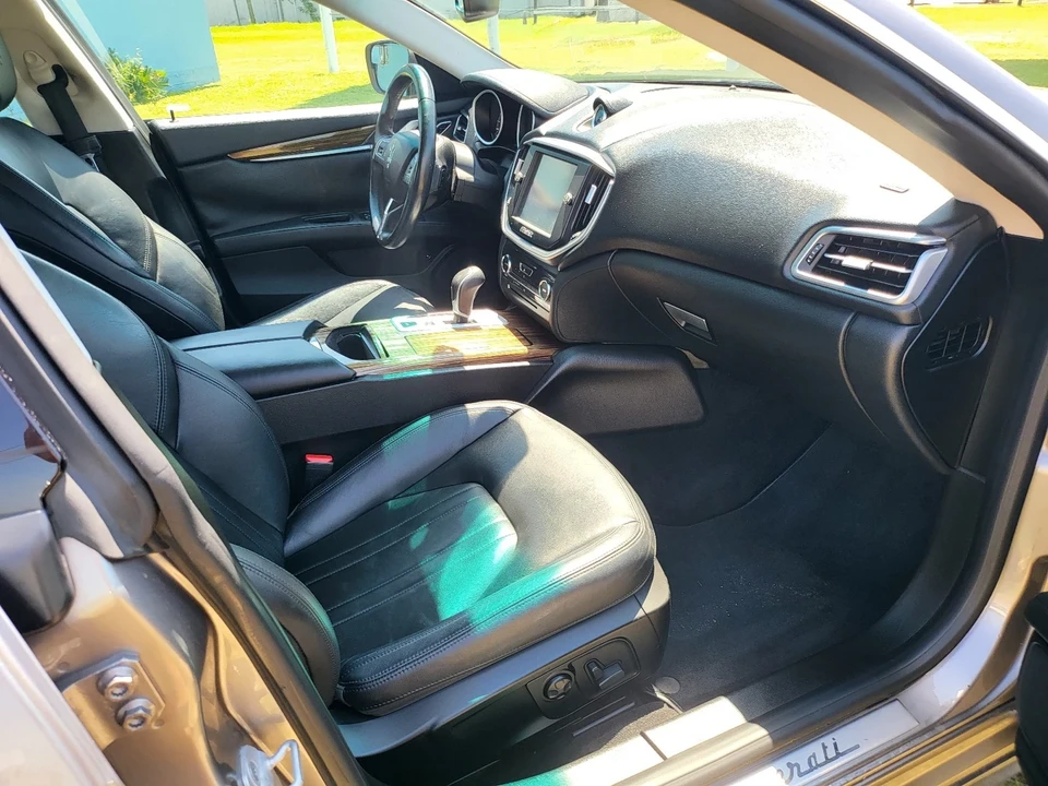 2014 Maserati Ghibli 3rd Gen - Image 11 of 21