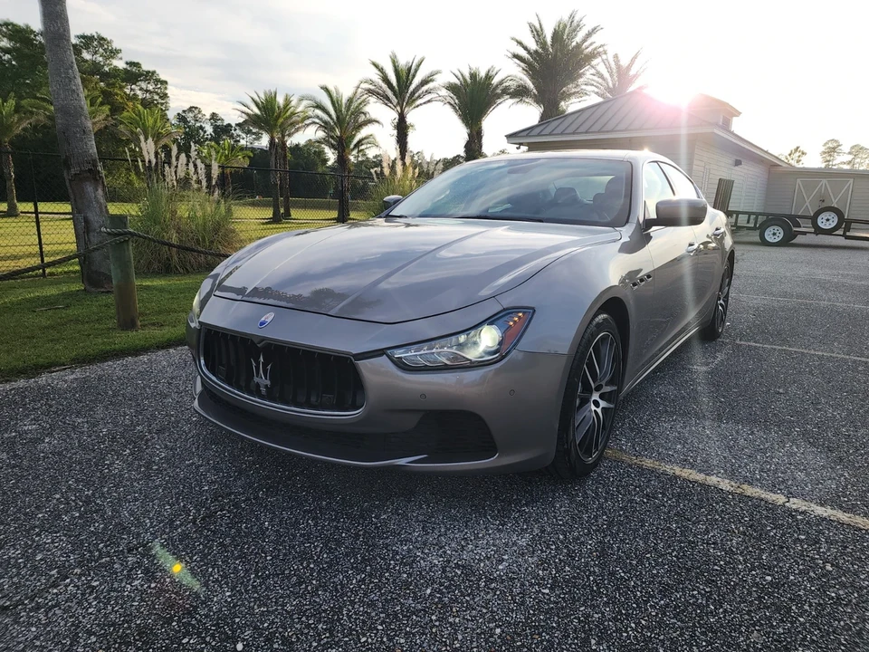 2014 Maserati Ghibli 3rd Gen - Image 19 of 21