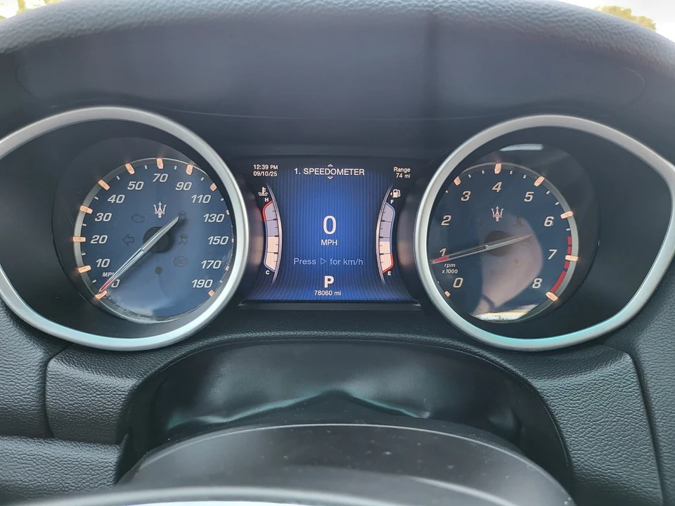 2014 Maserati Ghibli 3rd Gen - Image 16 of 21