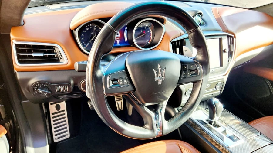 2014 Maserati Ghibli 3rd Gen - Image 6 of 9