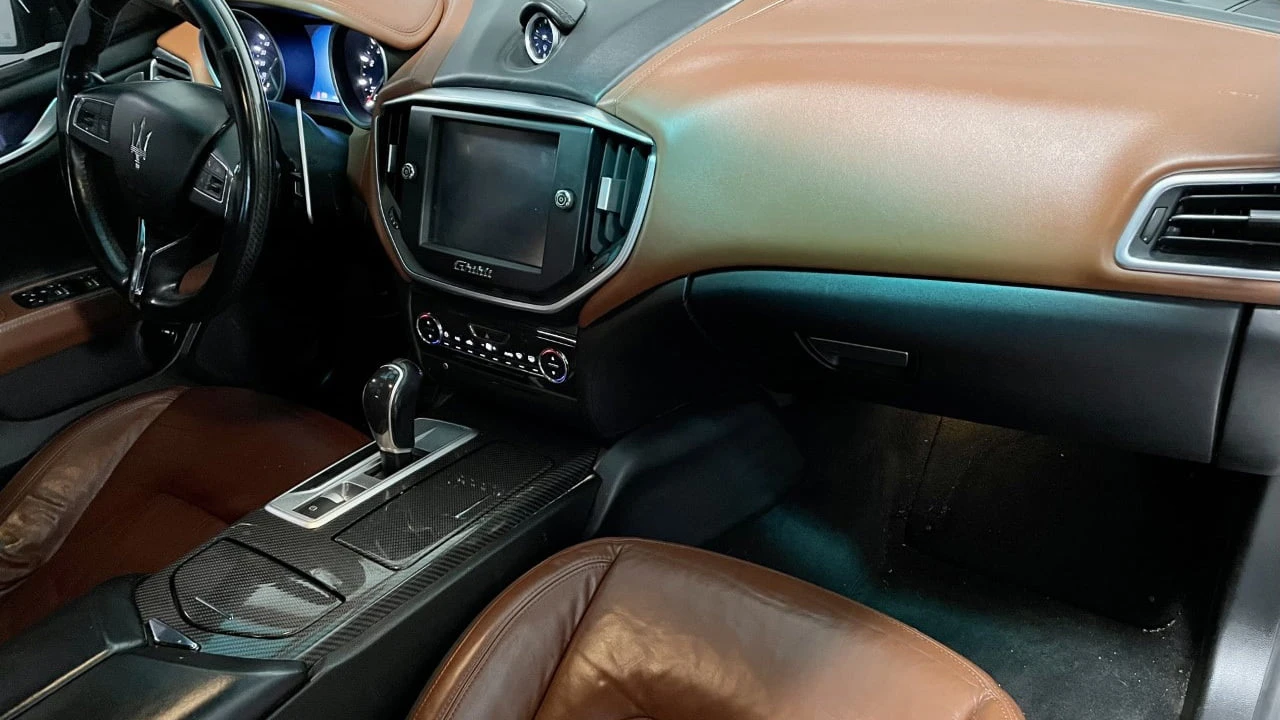2014 Maserati Ghibli 3rd Gen - Image 5 of 12