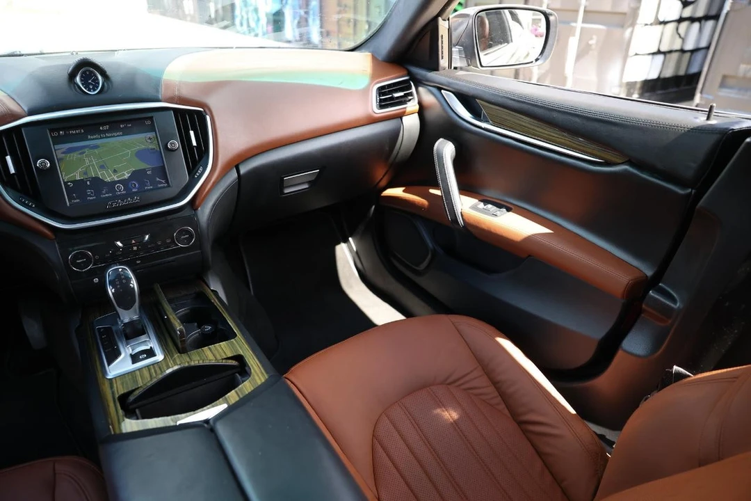 2014 Maserati Ghibli 3rd Gen - Image 22 of 31