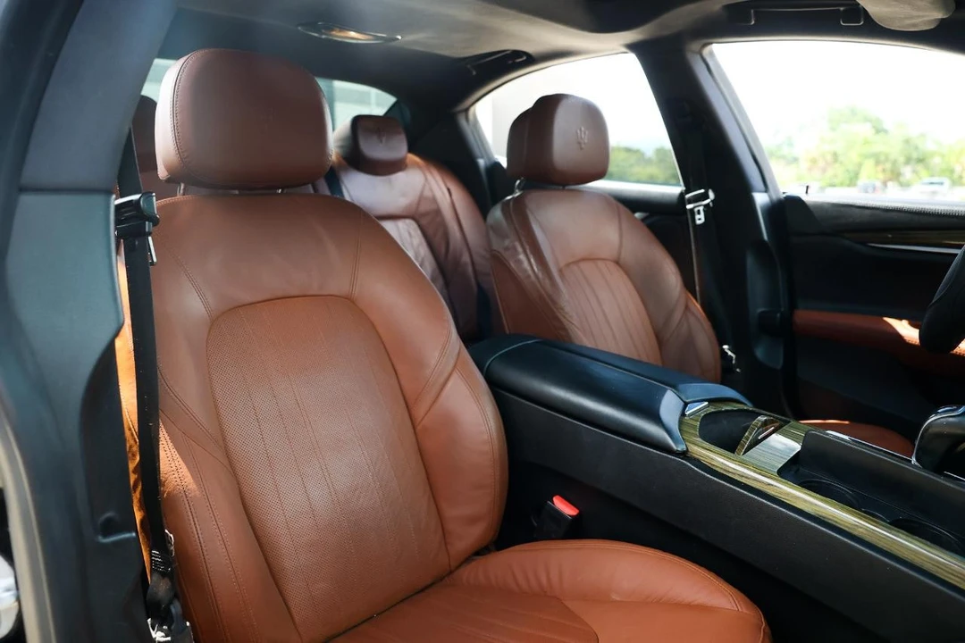 2014 Maserati Ghibli 3rd Gen - Image 18 of 31