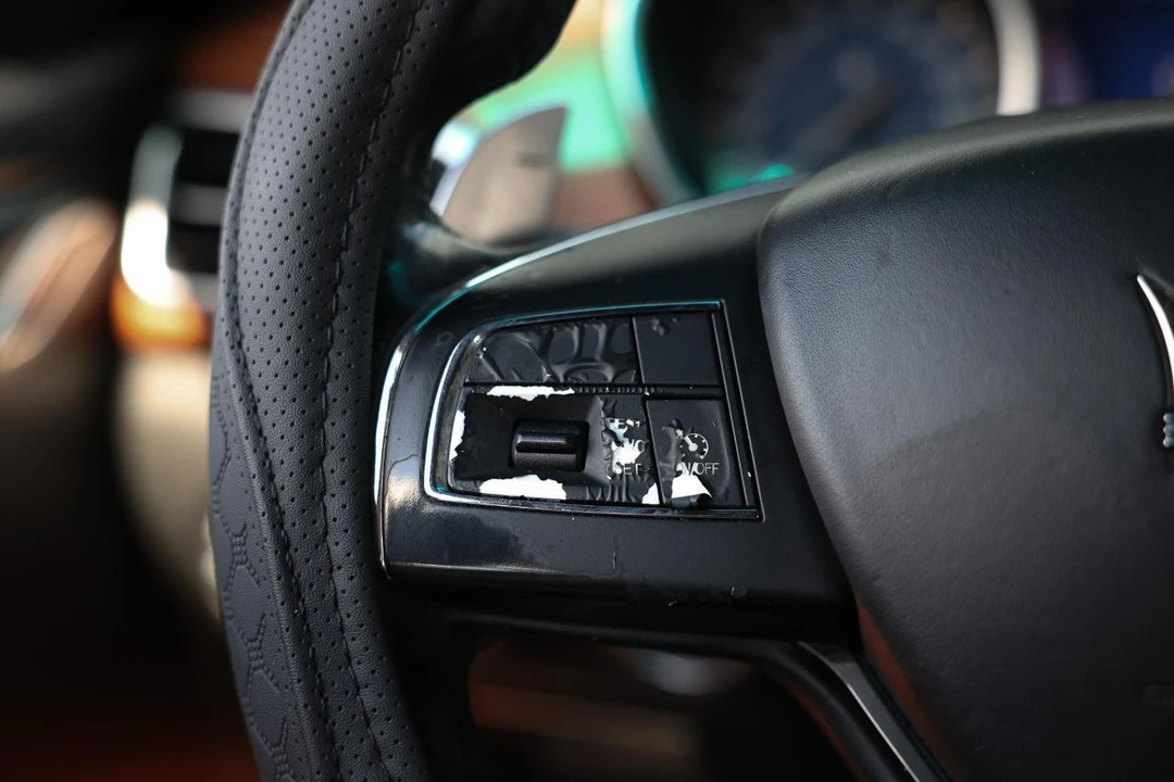 2014 Maserati Ghibli 3rd Gen - Image 27 of 31