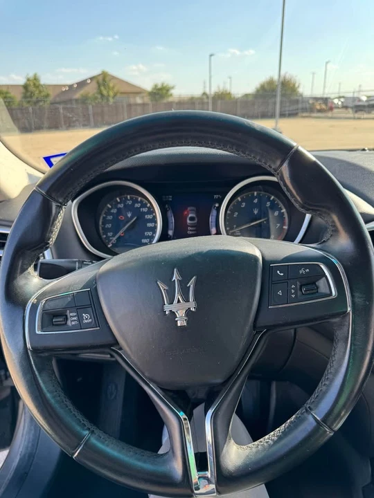 2014 Maserati Ghibli 3rd Gen - Image 15 of 20