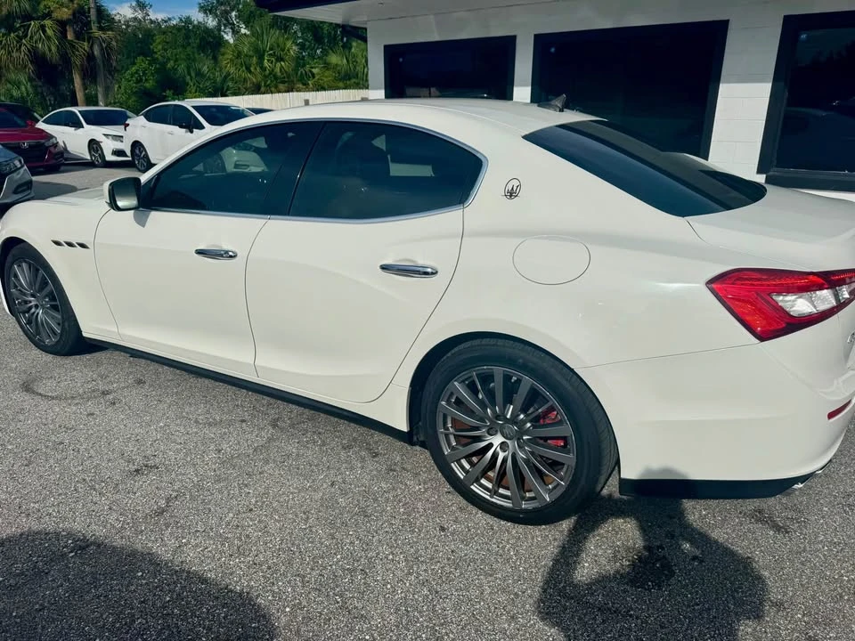 2014 Maserati Ghibli 3rd Gen - Image 3 of 8