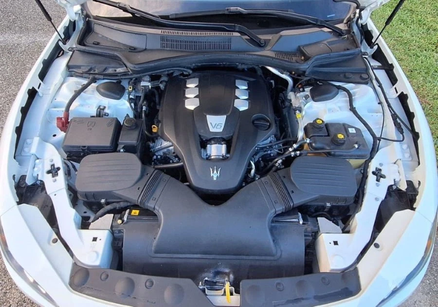 2014 Maserati Ghibli 3rd Gen - Image 24 of 25