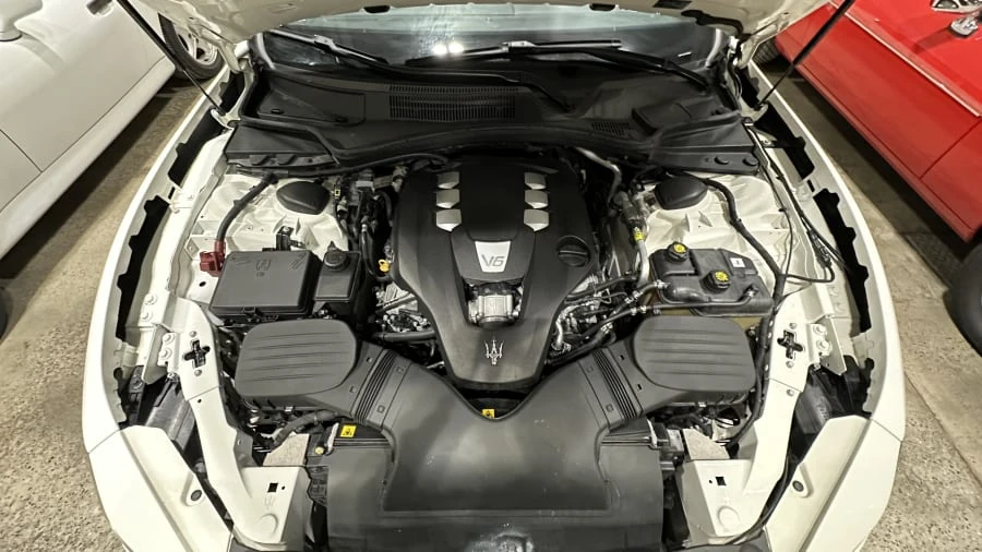 2014 Maserati Ghibli 3rd Gen - Image 23 of 25