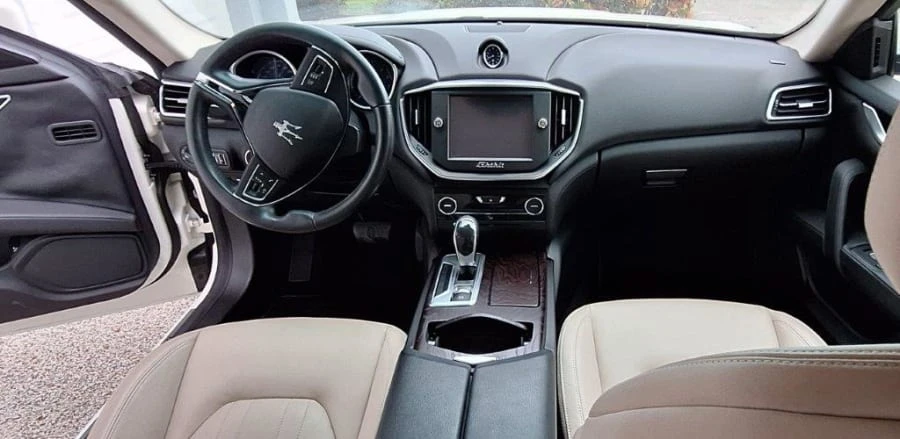 2014 Maserati Ghibli 3rd Gen - Image 20 of 25