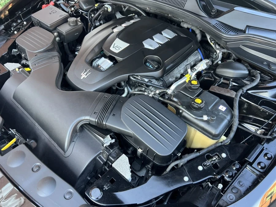 2014 Maserati Ghibli 3rd Gen - Image 9 of 9