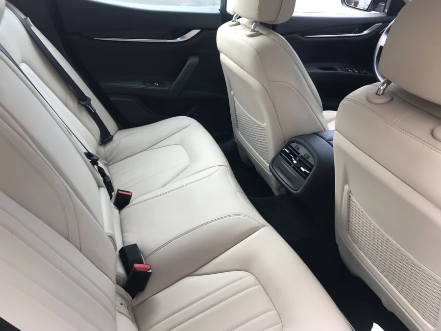 2014 Maserati Ghibli 3rd Gen - Image 5 of 8