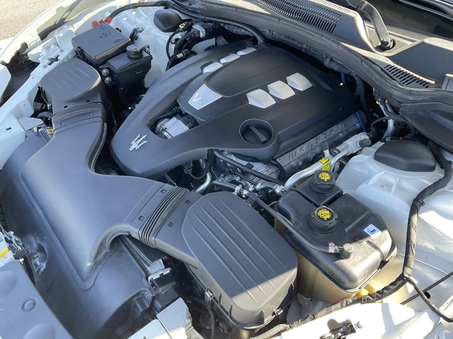 2014 Maserati Ghibli 3rd Gen - Image 14 of 14
