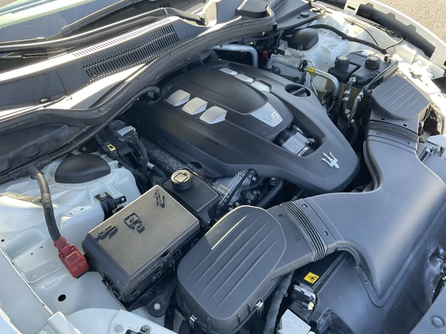 2014 Maserati Ghibli 3rd Gen - Image 13 of 14