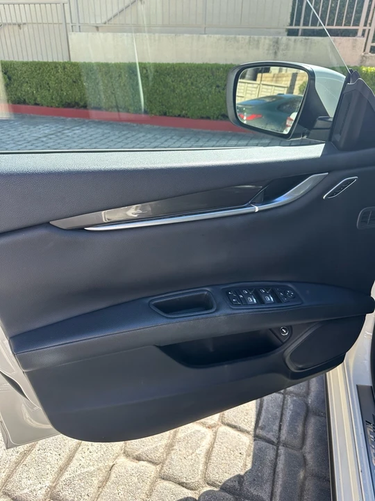 2014 Maserati Ghibli 3rd Gen - Image 18 of 20