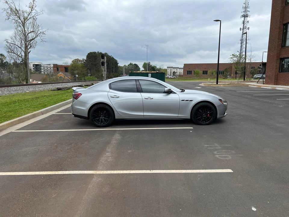 2014 Maserati Ghibli 3rd Gen - Image 22 of 31