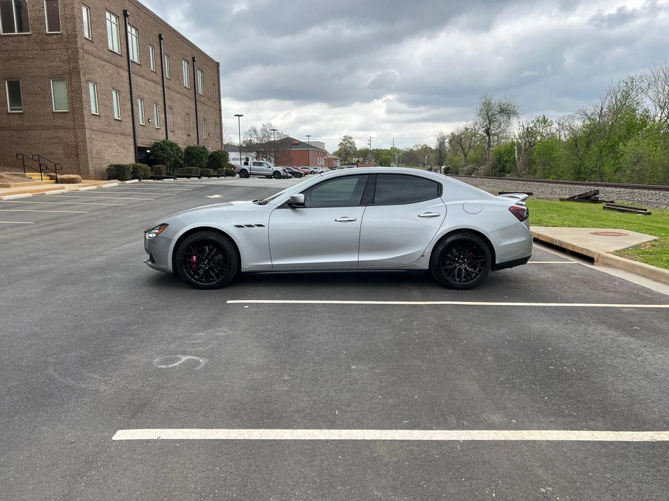 2014 Maserati Ghibli 3rd Gen - Image 11 of 31