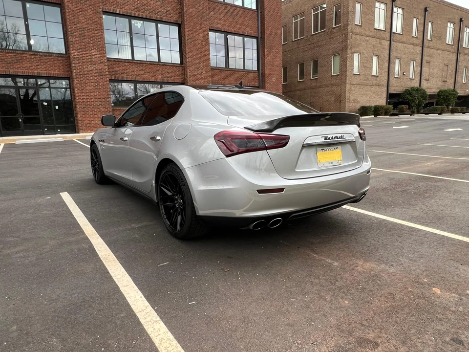 2014 Maserati Ghibli 3rd Gen - Image 14 of 31
