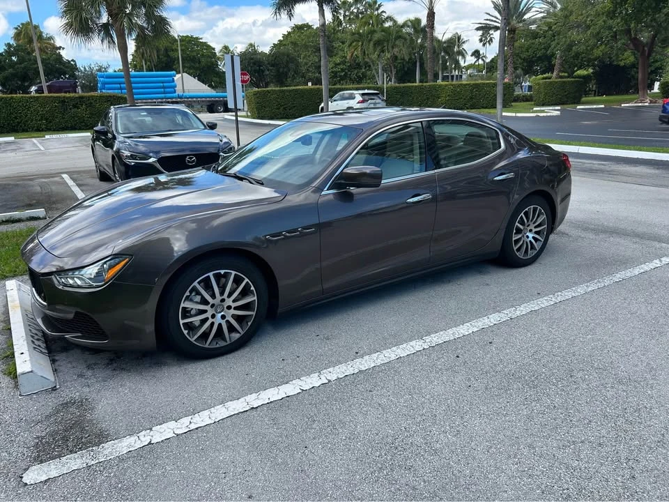 2014 Maserati Ghibli 3rd Gen - Image 10 of 19