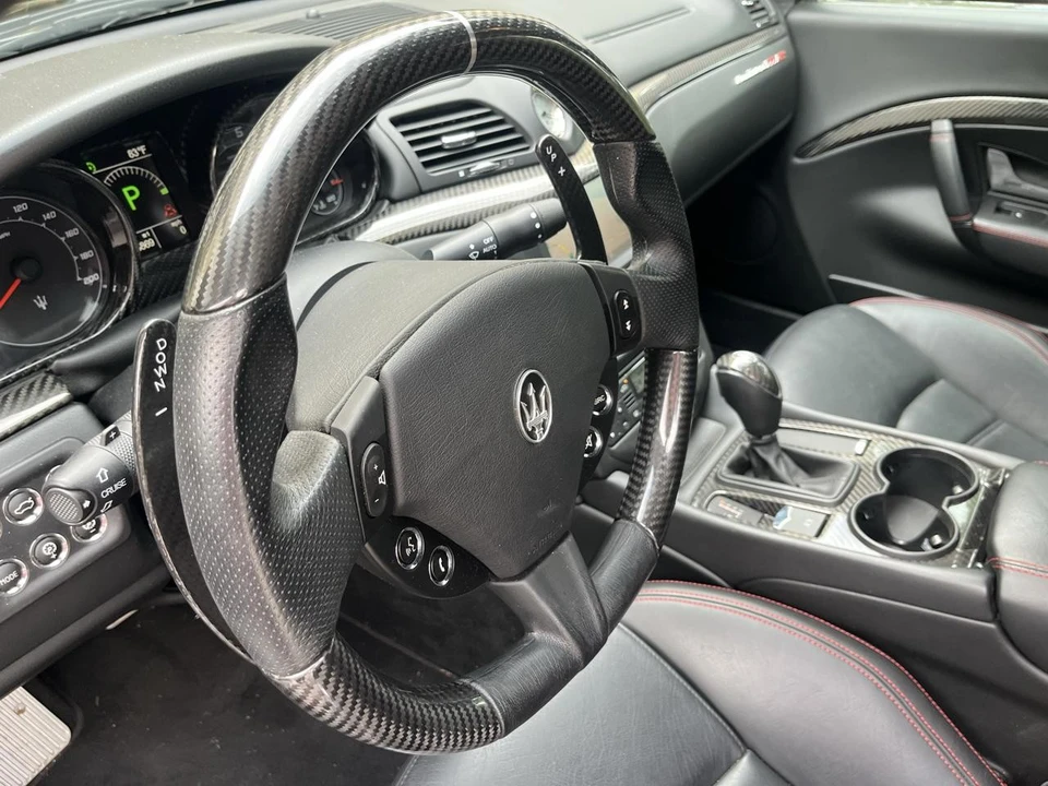 2014 Maserati GranTurismo MC Stradale - Image 25 of 31