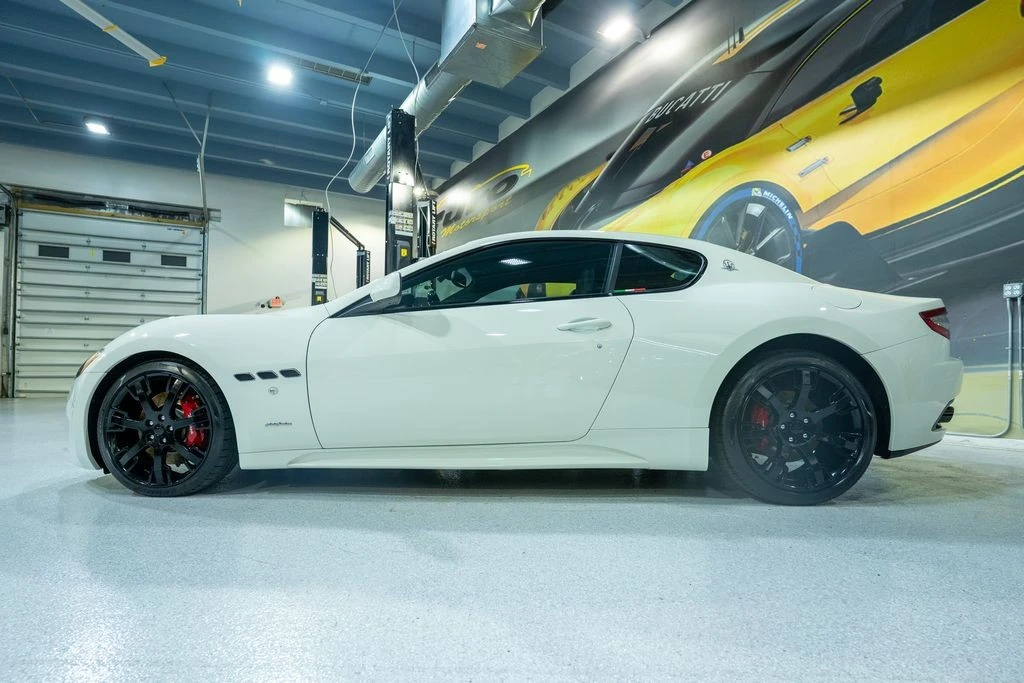 2014 Maserati GranTurismo 1st Gen - Image 10 of 31