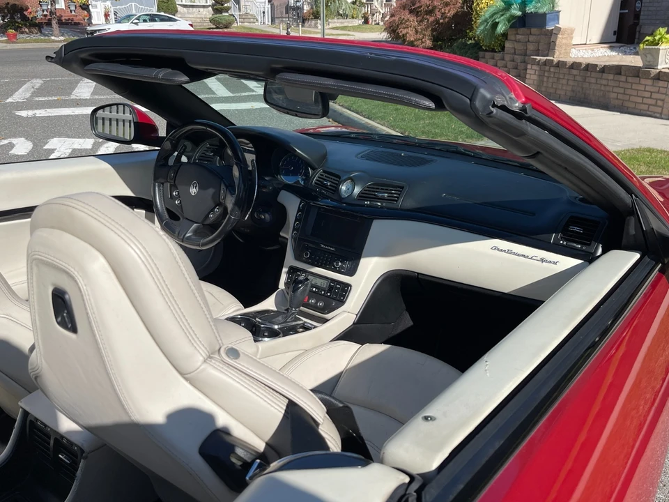 2014 Maserati GranTurismo 1st Gen - Image 11 of 20