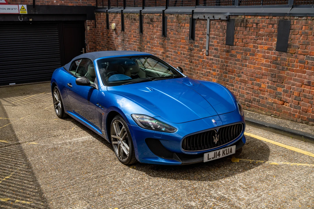 2014 Maserati GranCabrio - Image 9 of 31