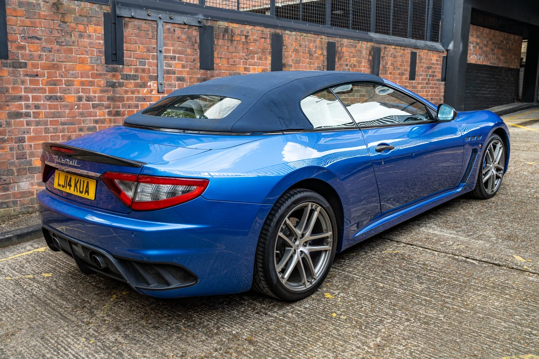 2014 Maserati GranCabrio - Image 10 of 31