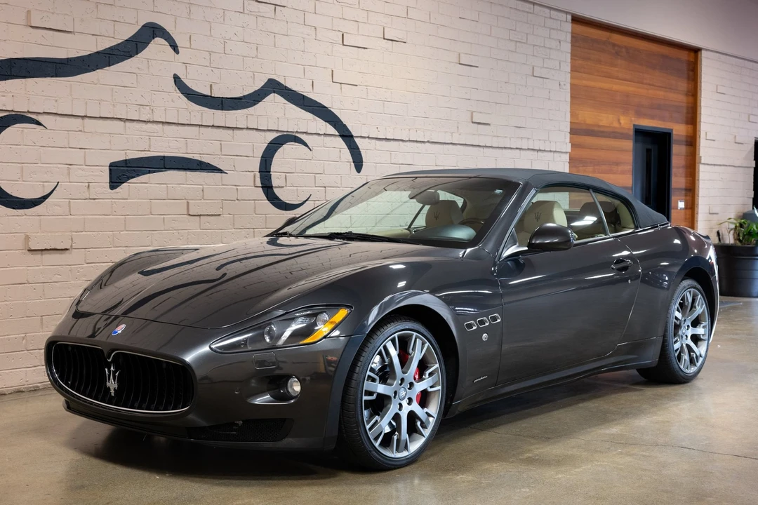 2014 Maserati GranTurismo 1st Gen - Image 15 of 31