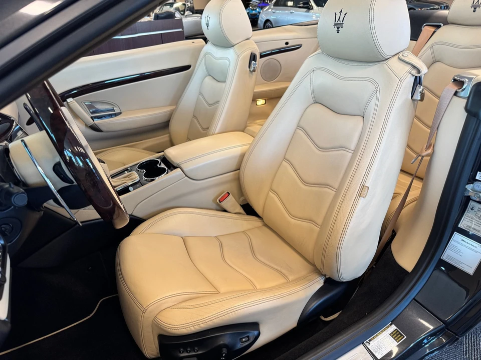 2014 Maserati GranTurismo 1st Gen - Image 25 of 31