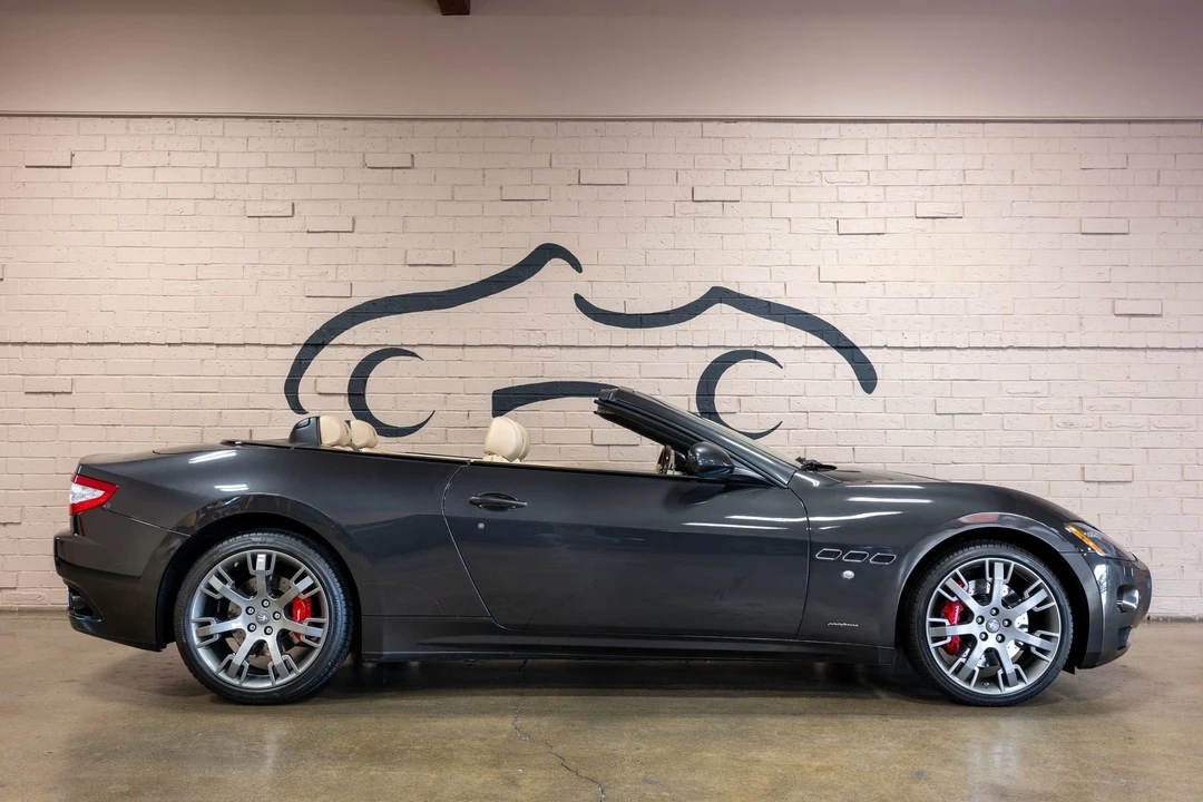 2014 Maserati GranTurismo 1st Gen - Image 5 of 31