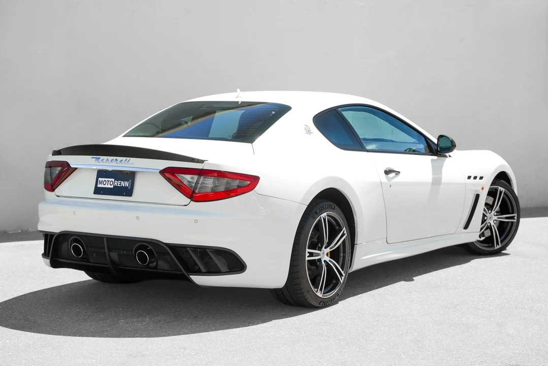 2014 Maserati GranTurismo MC Stradale - Image 3 of 31